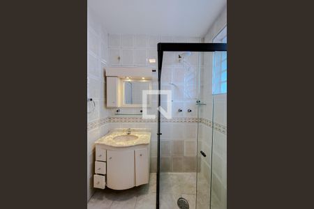 Casa à venda com 110m², 2 quartos e 2 vagasBanheiro da Suíte