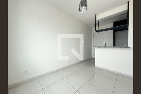 Sala de apartamento para alugar com 2 quartos, 34m² em Vila Mira, São Paulo