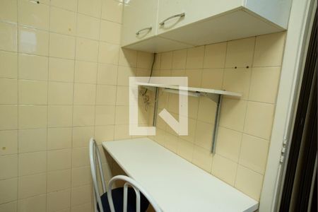 Apartamento para alugar com 32m², 1 quarto e 1 vagaMesa da cozinha