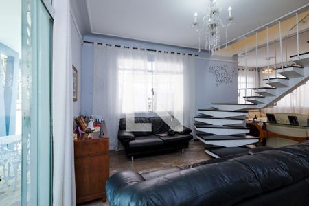 Sala de casa à venda com 4 quartos, 230m² em Tijuca, Rio de Janeiro