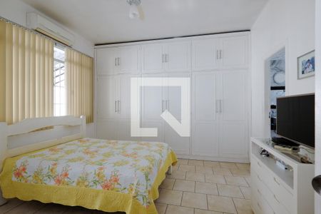 Suíte de casa à venda com 4 quartos, 230m² em Tijuca, Rio de Janeiro