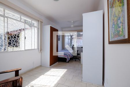 Casa à venda com 230m², 4 quartos e 6 vagasQuarto 1