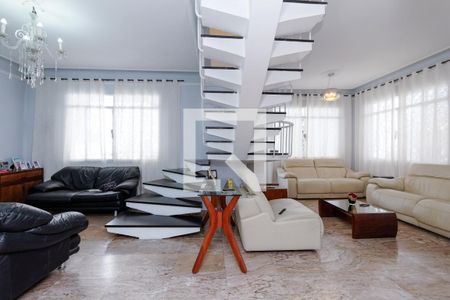 Sala de casa à venda com 4 quartos, 230m² em Tijuca, Rio de Janeiro