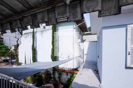 Casa à venda com 230m², 4 quartos e 6 vagasVista da Suíte