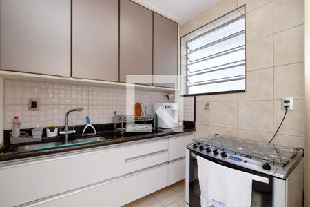 Casa à venda com 230m², 4 quartos e 6 vagasCozinha