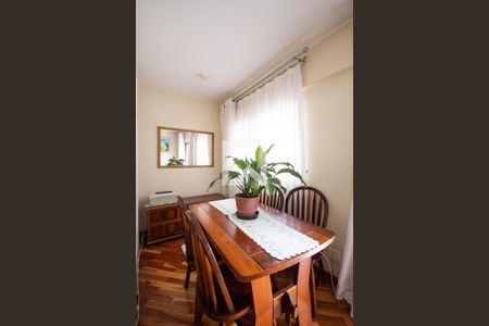 Sala de apartamento para alugar com 3 quartos, 72m² em Vila Osasco, Osasco