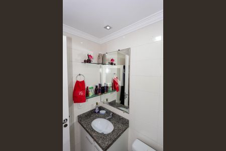 Apartamento à venda com 52m², 2 quartos e 1 vagaBanheiro Social