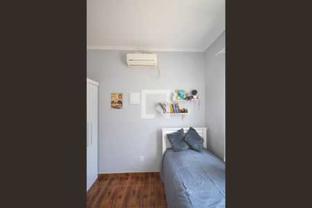 Quarto 1 de casa para alugar com 3 quartos, 110m² em Nossa Senhora de Fatima, Nilópolis