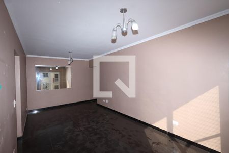 Sala de apartamento para alugar com 2 quartos, 64m² em Vila Ivone, São Paulo