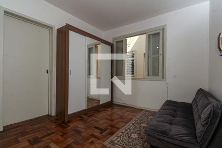 Sala/Quarto de apartamento para alugar com 1 quarto, 40m² em Jardim do Salso, Porto Alegre