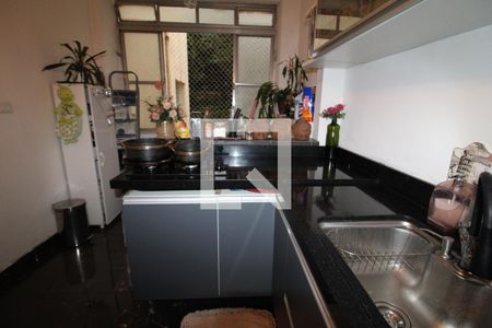 Apartamento para alugar com 66m², 2 quartos e sem vagaCozinha