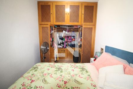 Apartamento para alugar com 66m², 2 quartos e sem vagaCloset