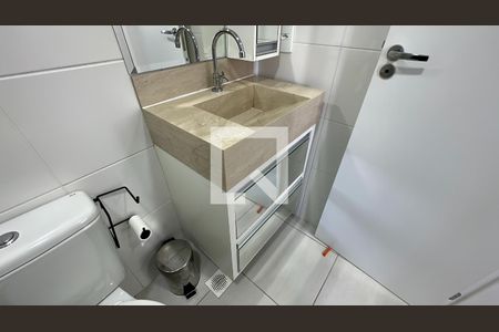 Apartamento para alugar com 46m², 2 quartos e 1 vaga Apartamento para alugar com 46m², 2 quartos e 1 vagaBanheiro