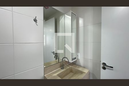 Apartamento para alugar com 46m², 2 quartos e 1 vaga Apartamento para alugar com 46m², 2 quartos e 1 vagaBanheiro