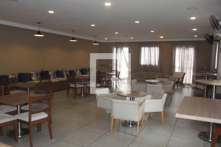 Apartamento à venda com 61m², 2 quartos e 1 vagaÁrea comum