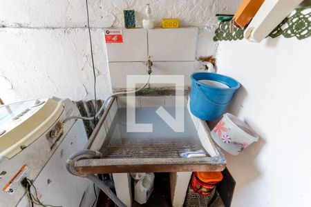 Casa à venda com 120m², 3 quartos e 1 vagaÁrea de Serviço 1