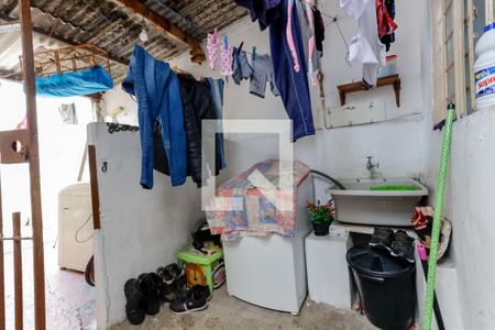 Casa à venda com 120m², 3 quartos e 1 vagaÁrea de Serviço 2