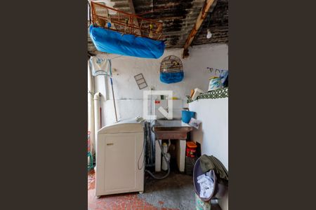 Casa à venda com 120m², 3 quartos e 1 vagaÁrea de Serviço 1