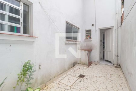 Casa à venda com 150m², 4 quartos e 1 vaga Casa à venda com 150m², 4 quartos e 1 vagaQuintal 2