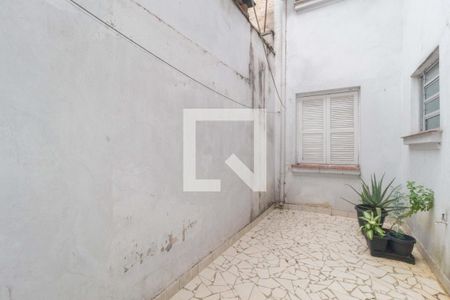Casa à venda com 150m², 4 quartos e 1 vaga Casa à venda com 150m², 4 quartos e 1 vagaQuintal 2
