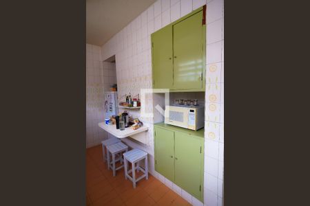 Apartamento para alugar com 238m², 4 quartos e 1 vagaCozinha 