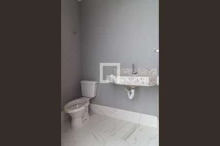 Casa de condomínio à venda com 120m², 2 quartos e 1 vagaLavabo