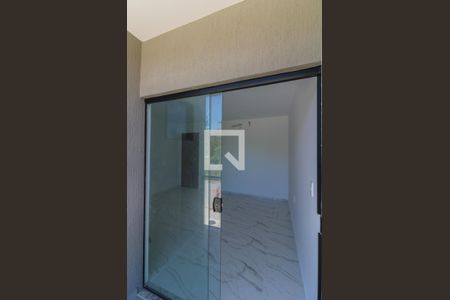 Casa de condomínio à venda com 120m², 2 quartos e 1 vagaSuíte 1 - Varanda