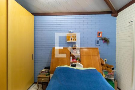 Casa de condomínio à venda com 270m², 3 quartos e 2 vagas Casa de condomínio à venda com 270m², 3 quartos e 2 vagasQuarto