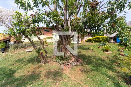 Casa de condomínio à venda com 270m², 3 quartos e 2 vagas Casa de condomínio à venda com 270m², 3 quartos e 2 vagasQuintal