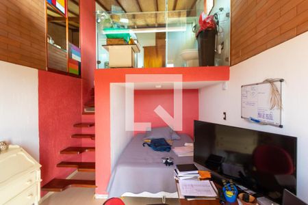 Casa de condomínio à venda com 270m², 3 quartos e 2 vagas Casa de condomínio à venda com 270m², 3 quartos e 2 vagasSuíte 02