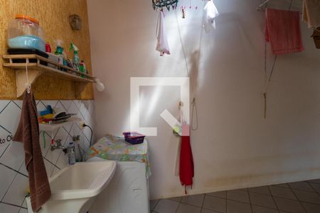 Casa de condomínio à venda com 270m², 3 quartos e 2 vagas Casa de condomínio à venda com 270m², 3 quartos e 2 vagasÁrea de Serviço