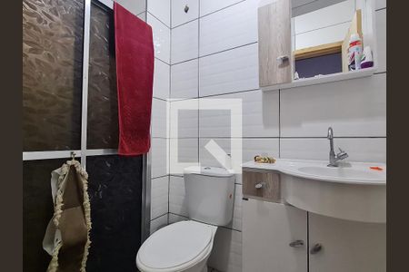 Banheiro da Suíte 1 de casa à venda com 2 quartos, 68m² em Jardim Carvalho, Porto Alegre