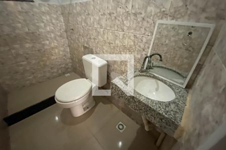 Casa para alugar com 40m², 1 quarto e 1 vaga Casa para alugar com 40m², 1 quarto e 1 vagaBanheiro