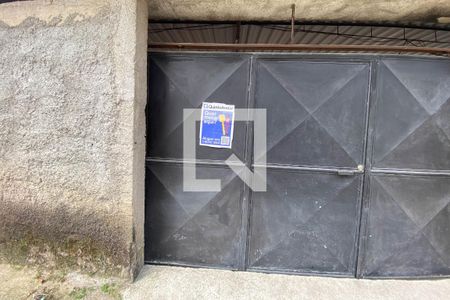 Casa para alugar com 40m², 1 quarto e 1 vaga Casa para alugar com 40m², 1 quarto e 1 vagaFachada