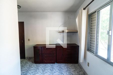 Casa à venda com 600m², 6 quartos e 3 vagasQuarto de Serviço