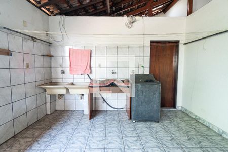 Casa à venda com 600m², 6 quartos e 3 vagasLavanderia