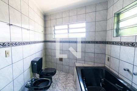 Casa à venda com 600m², 6 quartos e 3 vagasBanheiro da Suíte 2