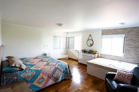 Casa à venda com 280m², 3 quartos e 3 vagasSuíte 3 