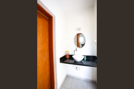 Casa à venda com 280m², 3 quartos e 3 vagasBanheiro