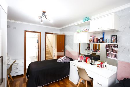 Casa à venda com 280m², 3 quartos e 3 vagasSuíte 2