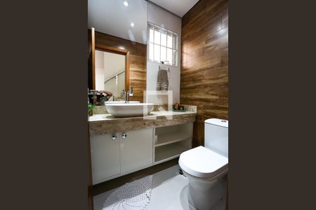 Lavabo de casa à venda com 3 quartos, 280m² em Jardim Leonor, São Paulo