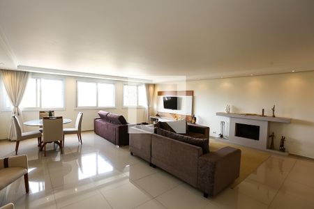 Sala 1 de casa à venda com 3 quartos, 280m² em Jardim Leonor, São Paulo
