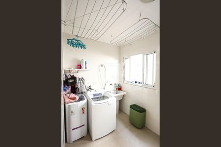 Casa à venda com 280m², 3 quartos e 3 vagasÁrea de Serviço