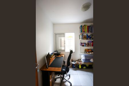 Casa à venda com 280m², 3 quartos e 3 vagasEscritório