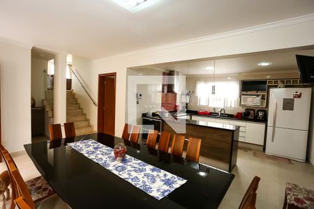 Sala 2 de casa à venda com 3 quartos, 280m² em Jardim Leonor, São Paulo