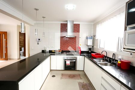 Casa à venda com 280m², 3 quartos e 3 vagasCozinha