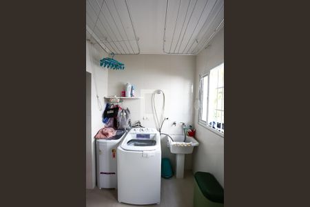 Casa à venda com 280m², 3 quartos e 3 vagasÁrea de Serviço