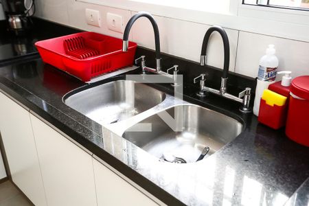 Casa à venda com 280m², 3 quartos e 3 vagasCozinha