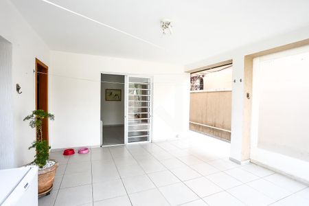 Casa à venda com 280m², 3 quartos e 3 vagasÁrea Salão de festas