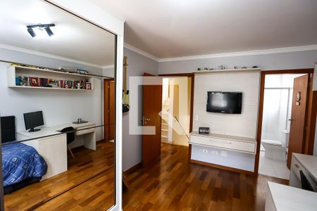 Casa à venda com 280m², 3 quartos e 3 vagasSuíte 1